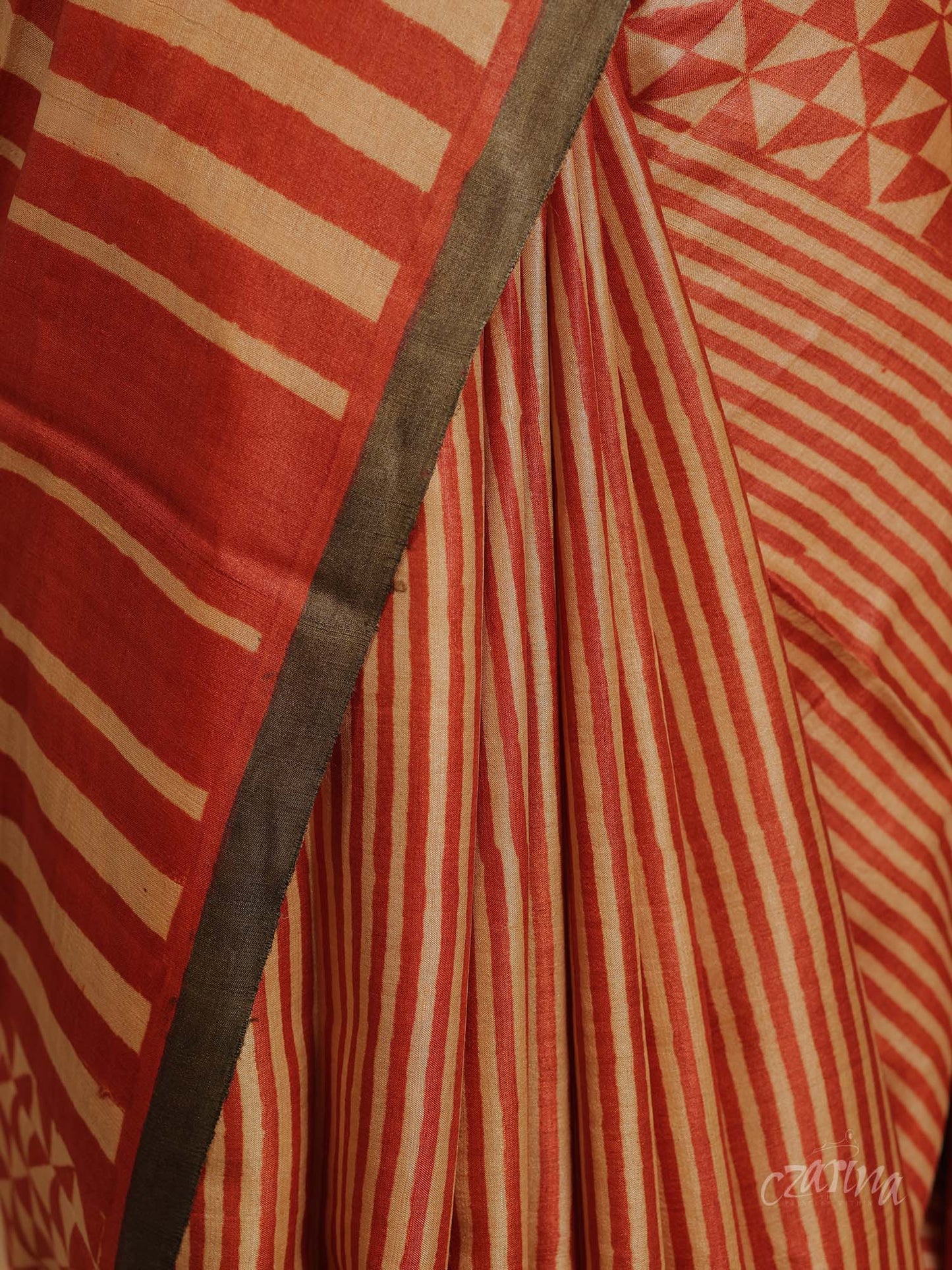 ORANGE AND BEIGE VERTICAL STRIPE PARTLY DESIGNED WITH GREY BORDER TUSSAR SILK SAREE