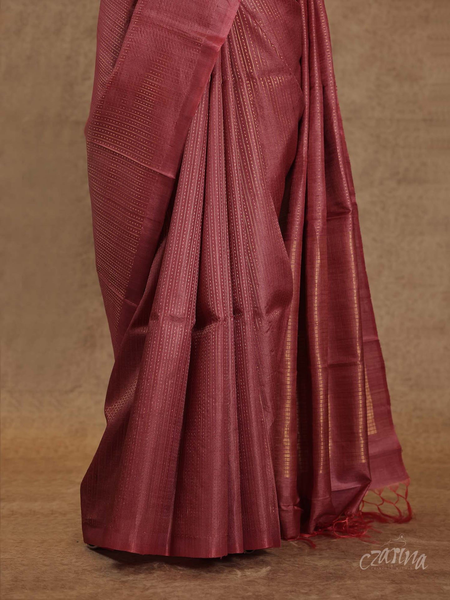 LIGHT MAROON WITH WOVEN BUTTIS IN GOLDEN ZARI TUSSAR SILK SAREE