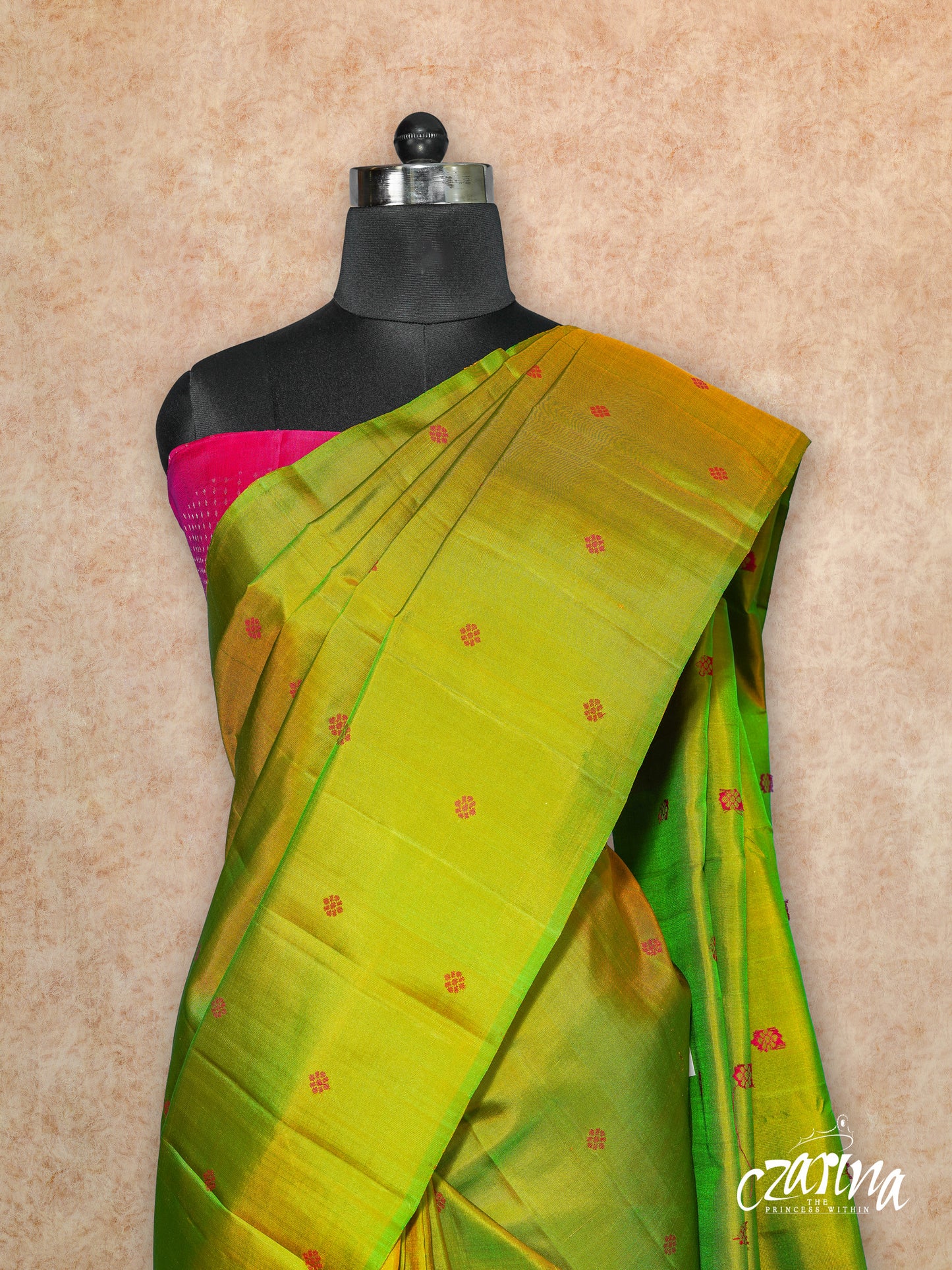 PARROT GREEN SOFT WITH DUAL TONE PALLU IN RED AND MAGENTA KANCHIPURAM SAREE