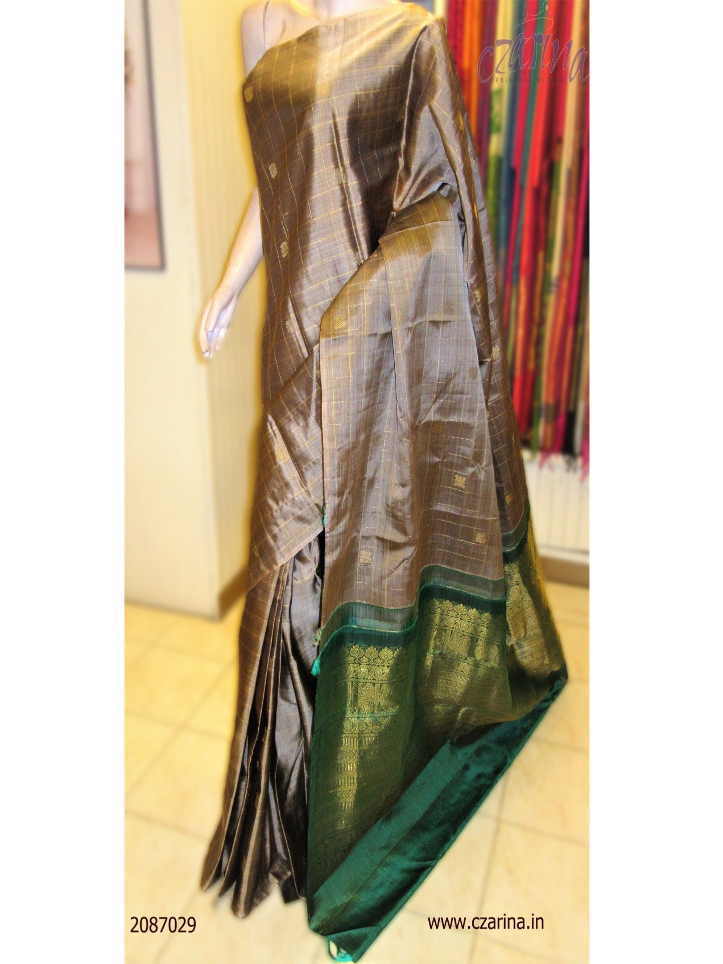 GREY GREEN KANCHIPURAM SILK SAREE