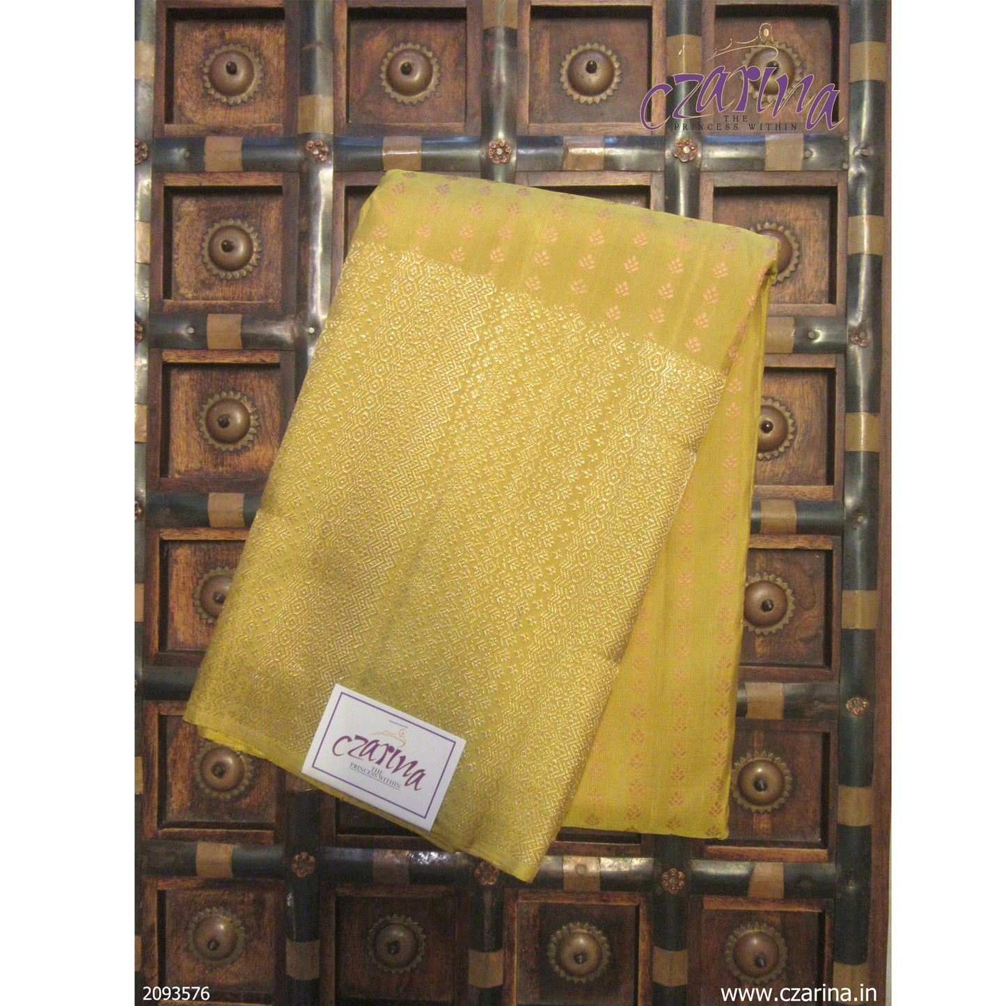 PEAR GREEN GOLDEN KANCHIPURAM SILK SAREE