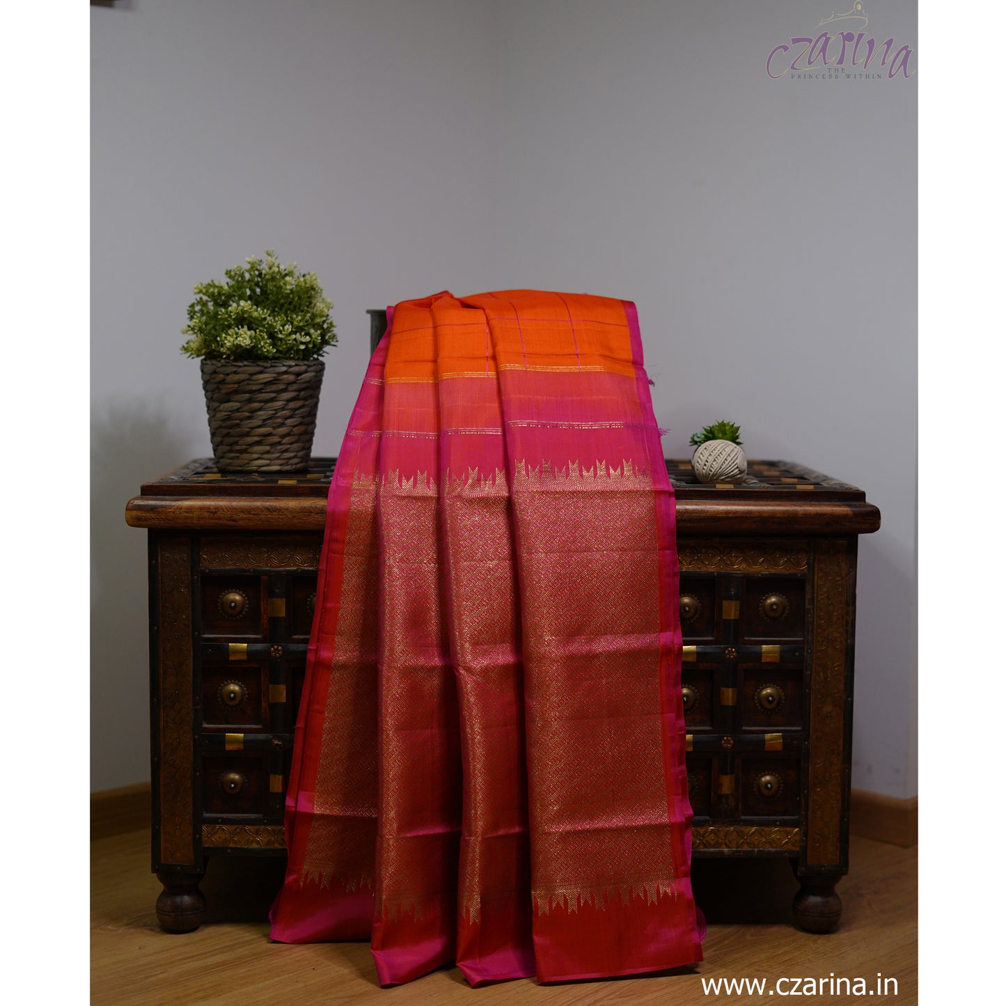ORANGE PINK GOLDEN KANCHIPURAM SILK SAREE