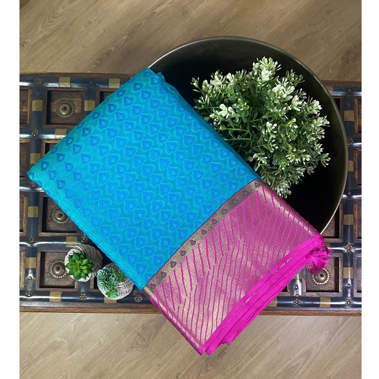 BLUE PINK GOLDEN KANCHIPURAM SILK SAREE