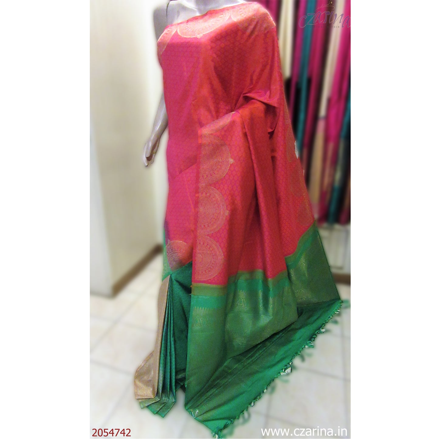 ORANGE GREEN CREAM KANCHIPURAM SILK SAREE
